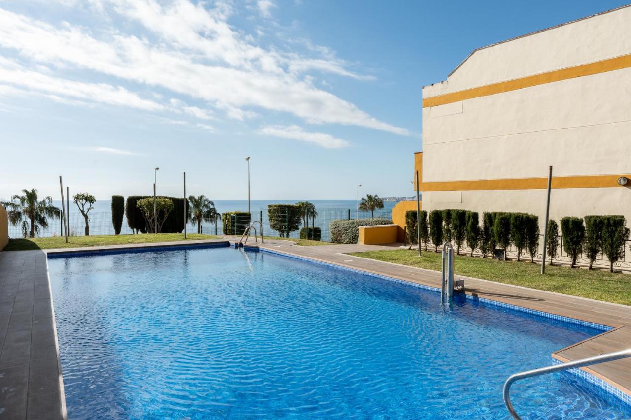 Beachside Retreat With Private Terrace Benalmádena Exteriér fotografie